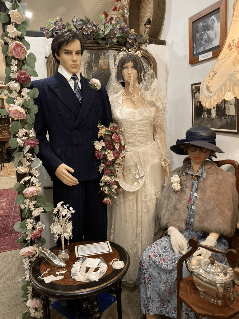 Wedding costumes